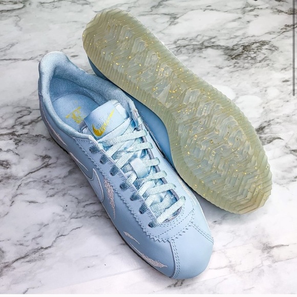 ♥️SOLD♥️Nike Cortez Blue Ocean Bliss Sneaker 7.5 - Picture 3 of 8